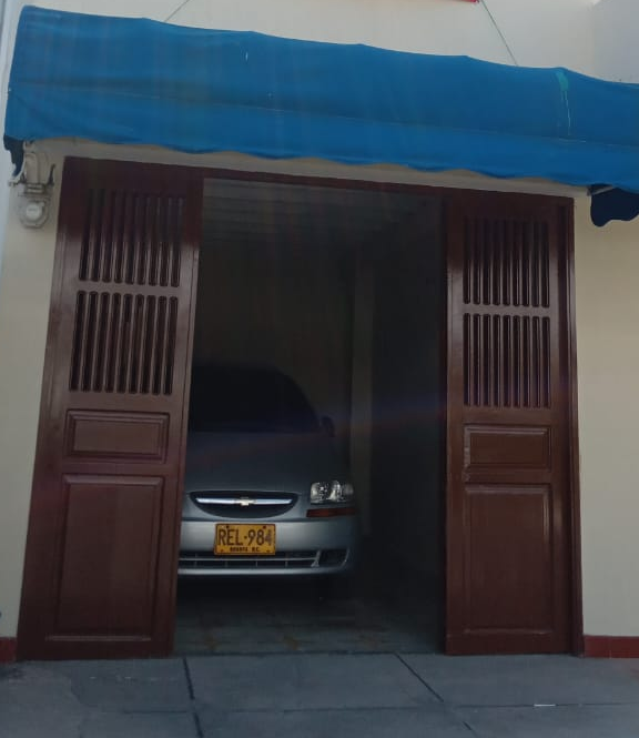 CASA EN VENTA MANGA  – CARTAGENA