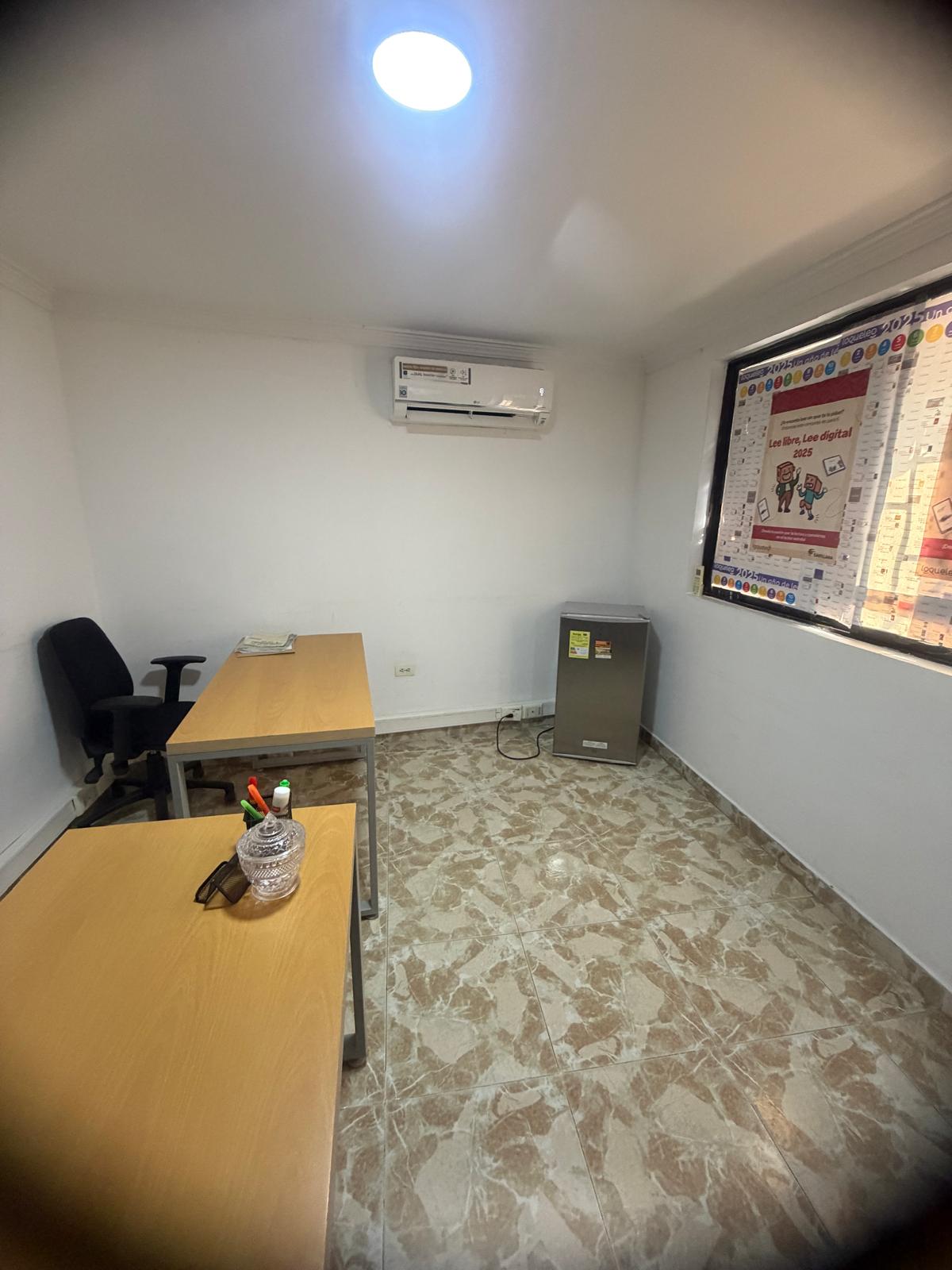 CASA DUPLEX EN ARRIENDO - SANTA LUCIA