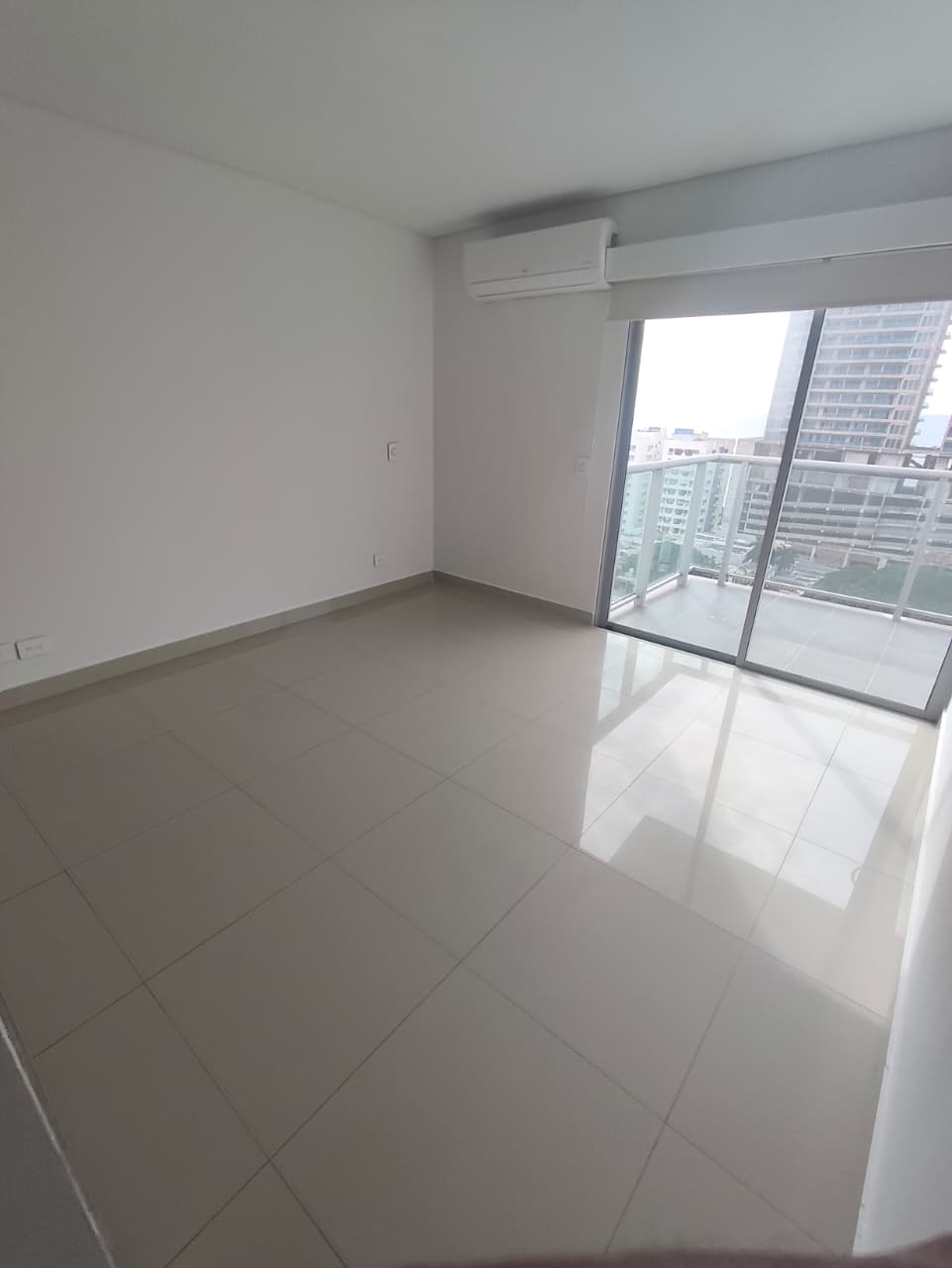 APARTAMENTO EN ARRIENDO BOCAGRANDE - CARTAGENA