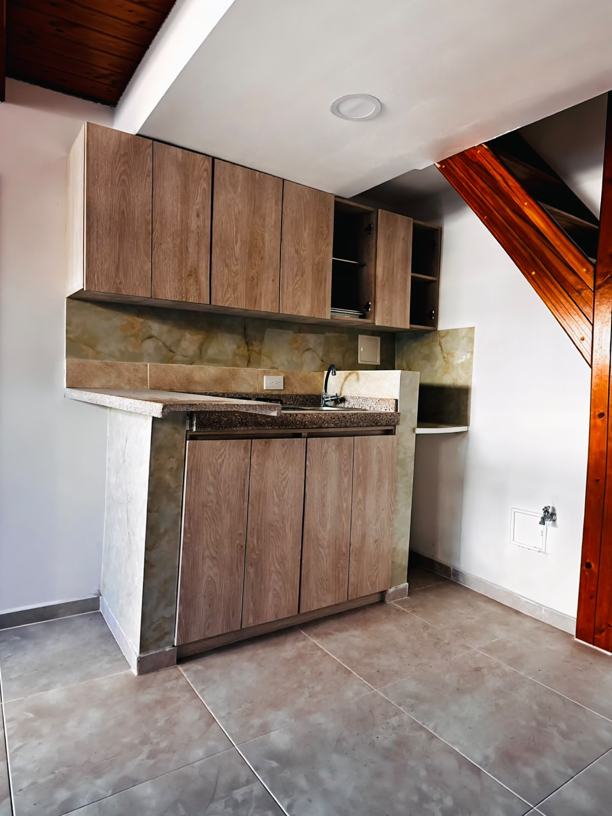 APARTAMENTO EN VENTA MAS APARTAESTUDIO EN CASTILLOGRANDE-CARTAGENA