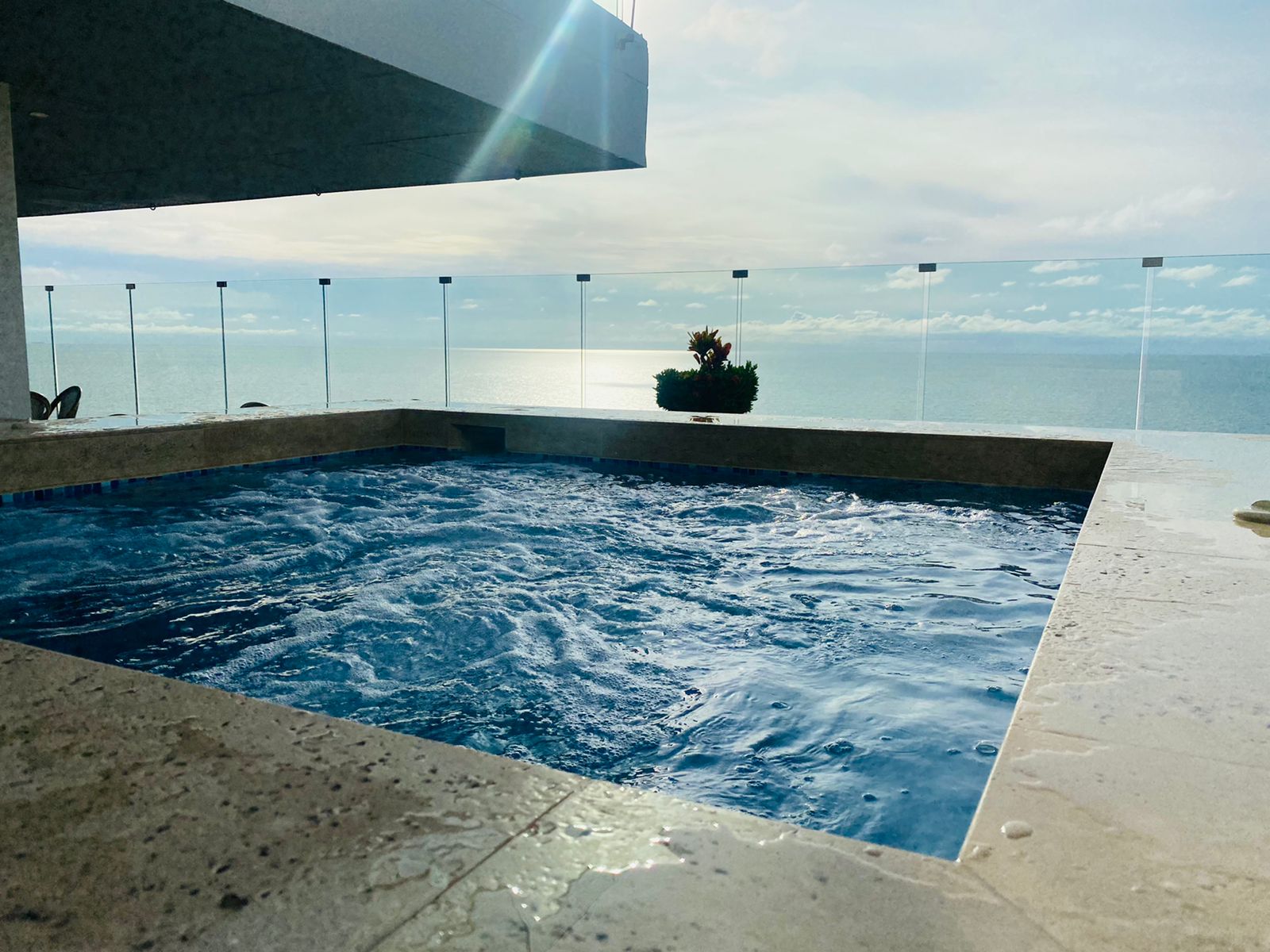 APARTAMENTO USO MIXTO EN VENTA  LA BOQUILLA - CARTAGENA