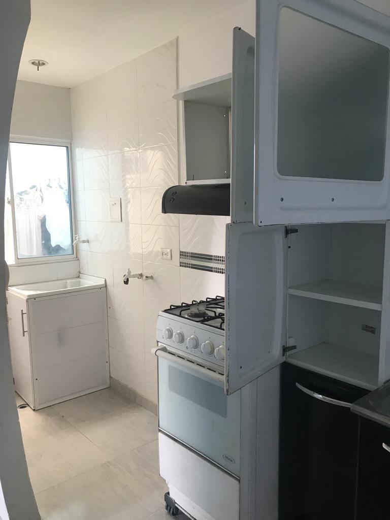 APARTAMENTO EN VENTA BLAS DE LEZO - CARTAGENA