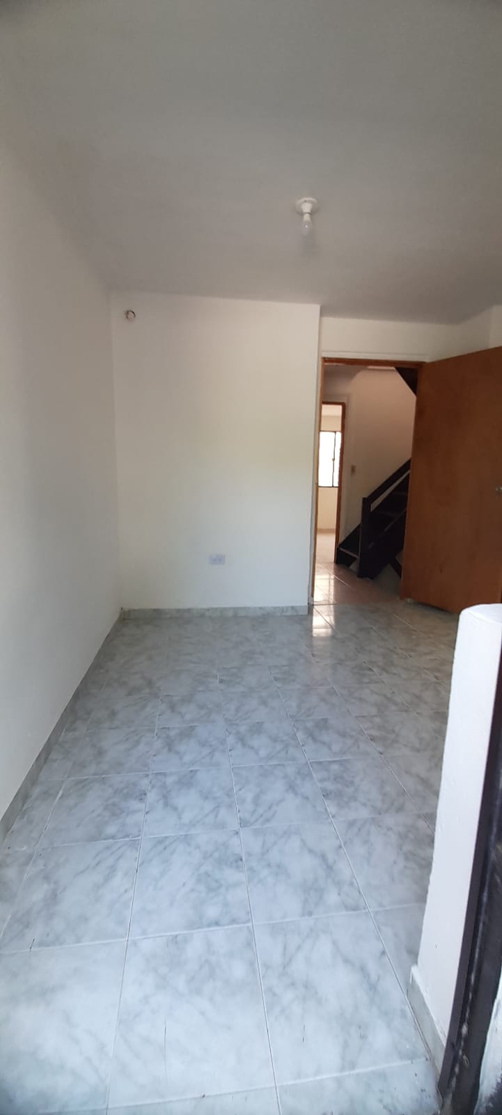 ARRIEDO APARTAMENTO EN PIE DE LA POPA