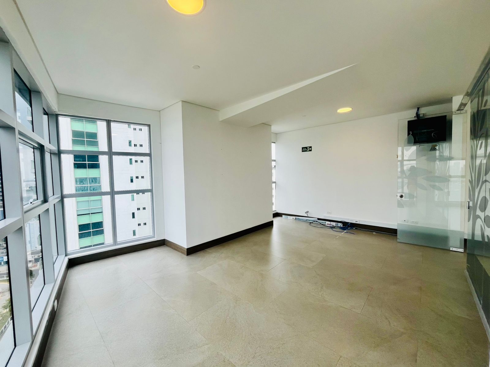 OFICINA EN ARRIENDO BOCAGRANDE - CARTAGENA