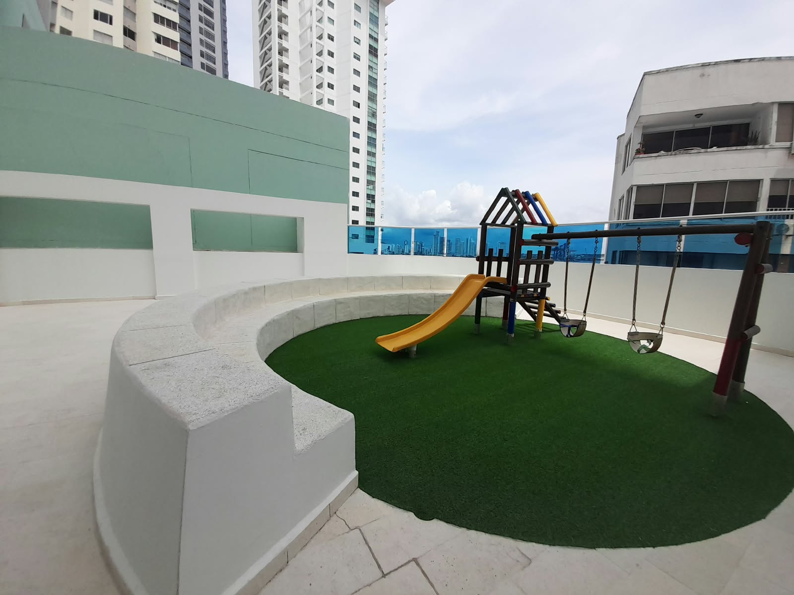 APARTAMENTO AMOBLADO EN ARRIENDO BOCAGRANDE - CARTAGENA