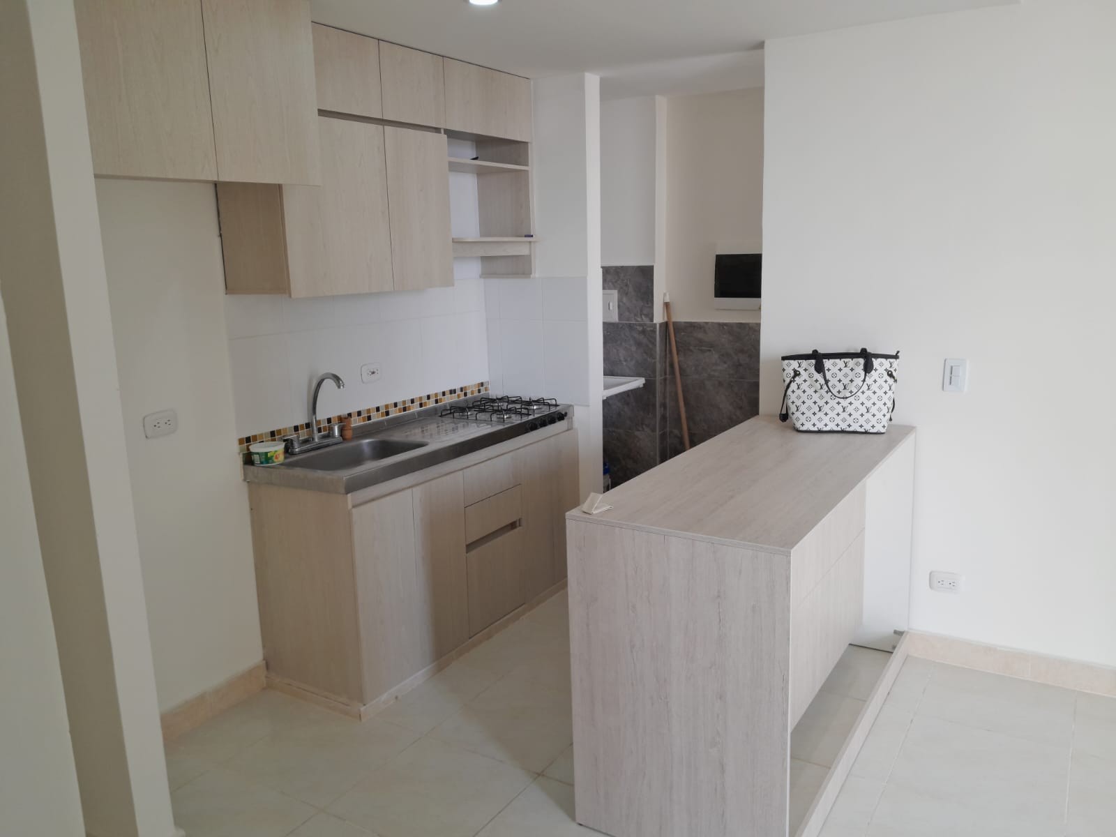 APARTAMENTO EN VENTA, BUENA VISTA - CARTAGENA