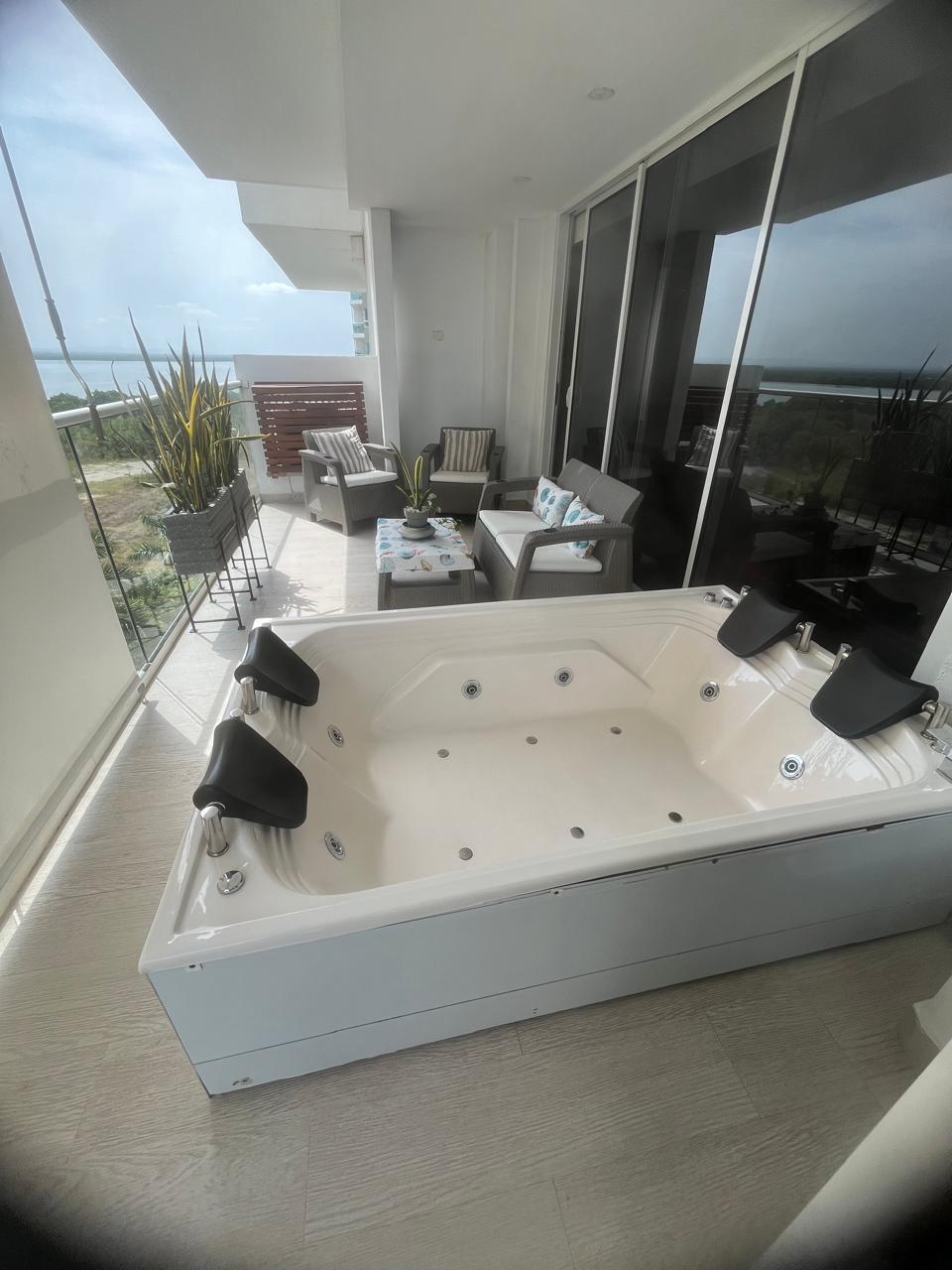 APARTAMENTO EN VENTA CIELO MAR - CARTAGENA