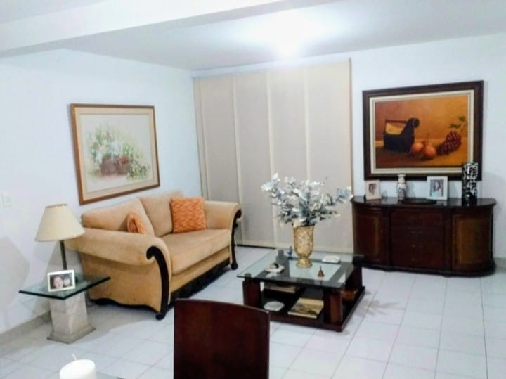 APARTAMENTO AMOBLADO EN VENTA CRESPO - CARTAGENA