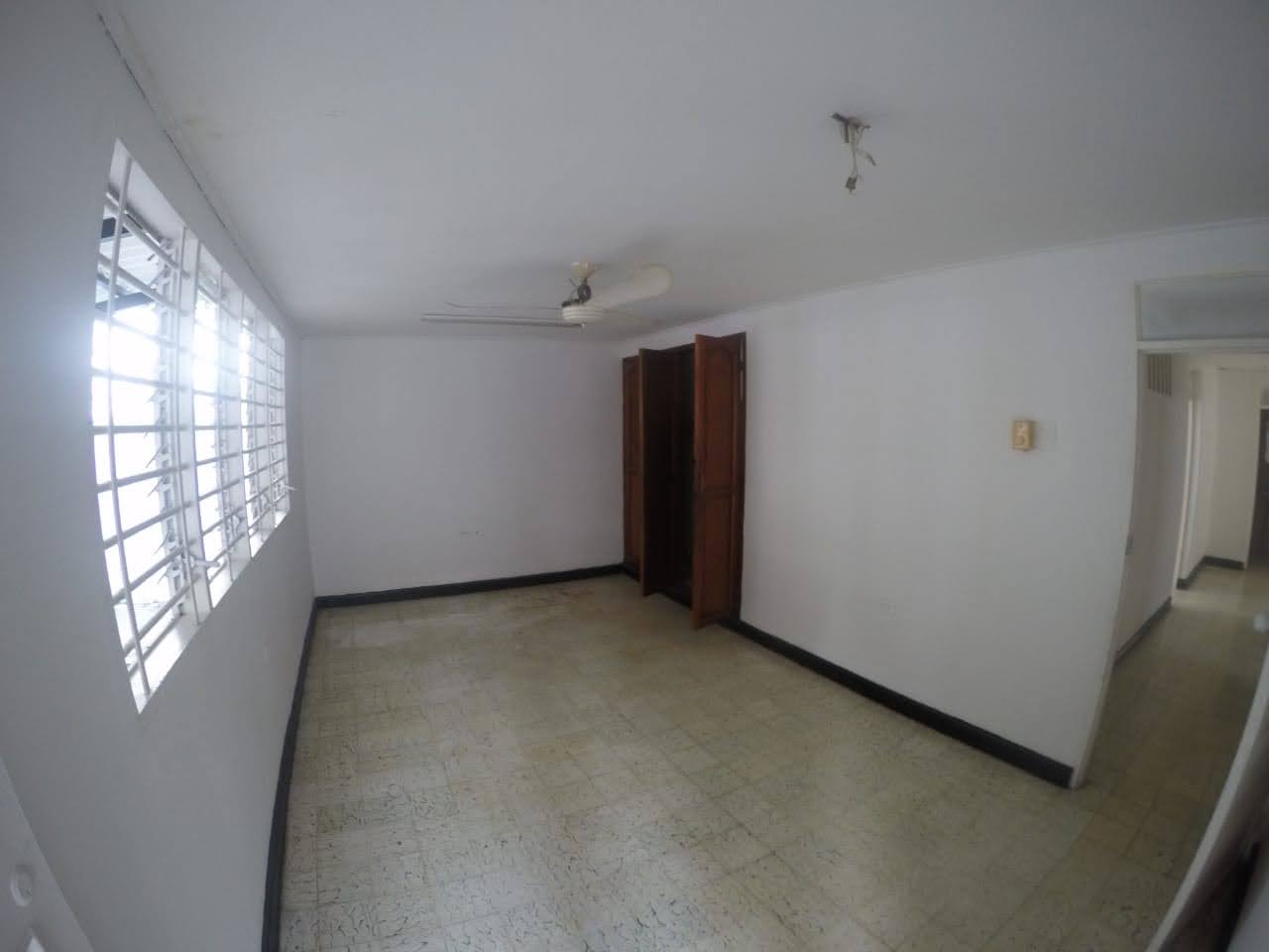 CASA EN VENTA MANGA  – CARTAGENA
