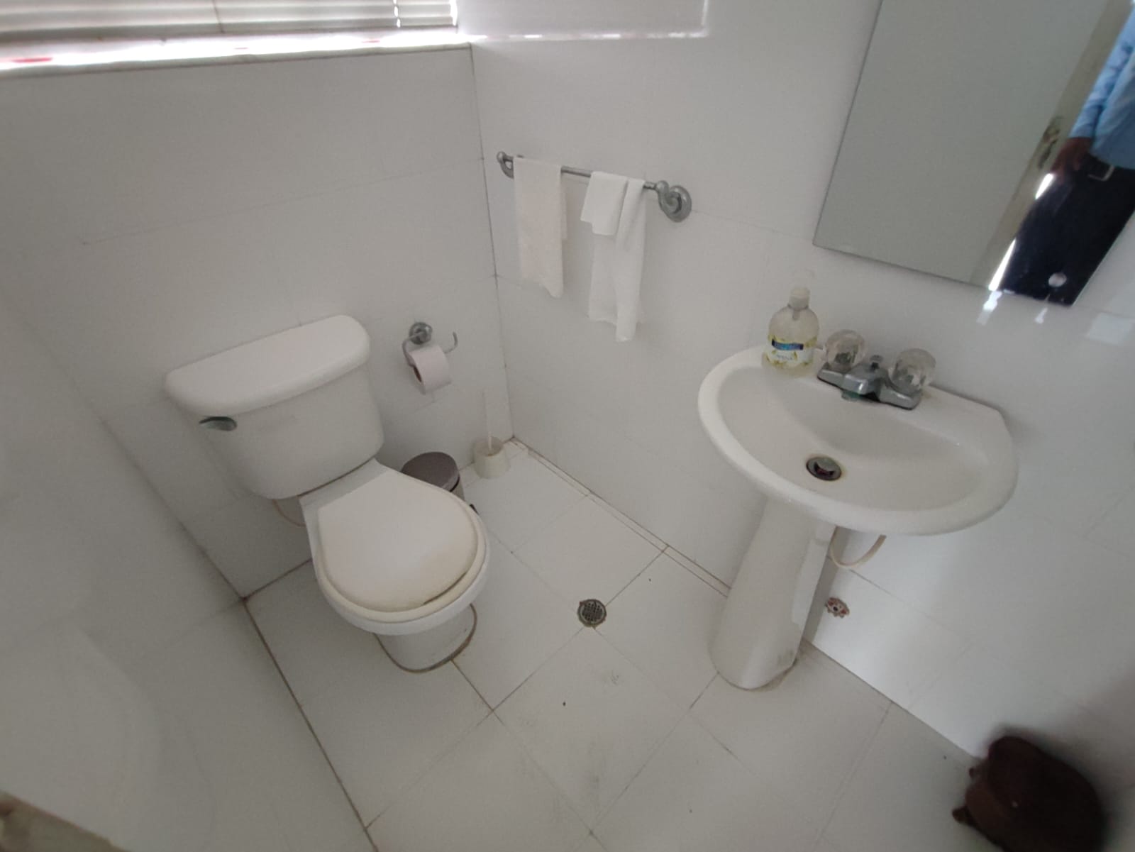 CASA COMERCIAL EN ARRIENDO MANGA  – CARTAGENA