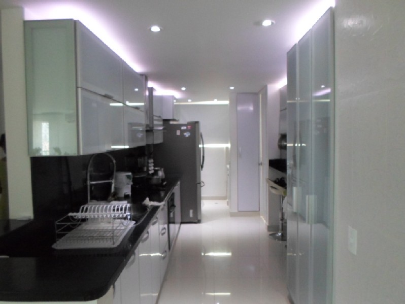 APARTAMENTO AMOBLADO EN VENTA MANGA  - CARTAGENA