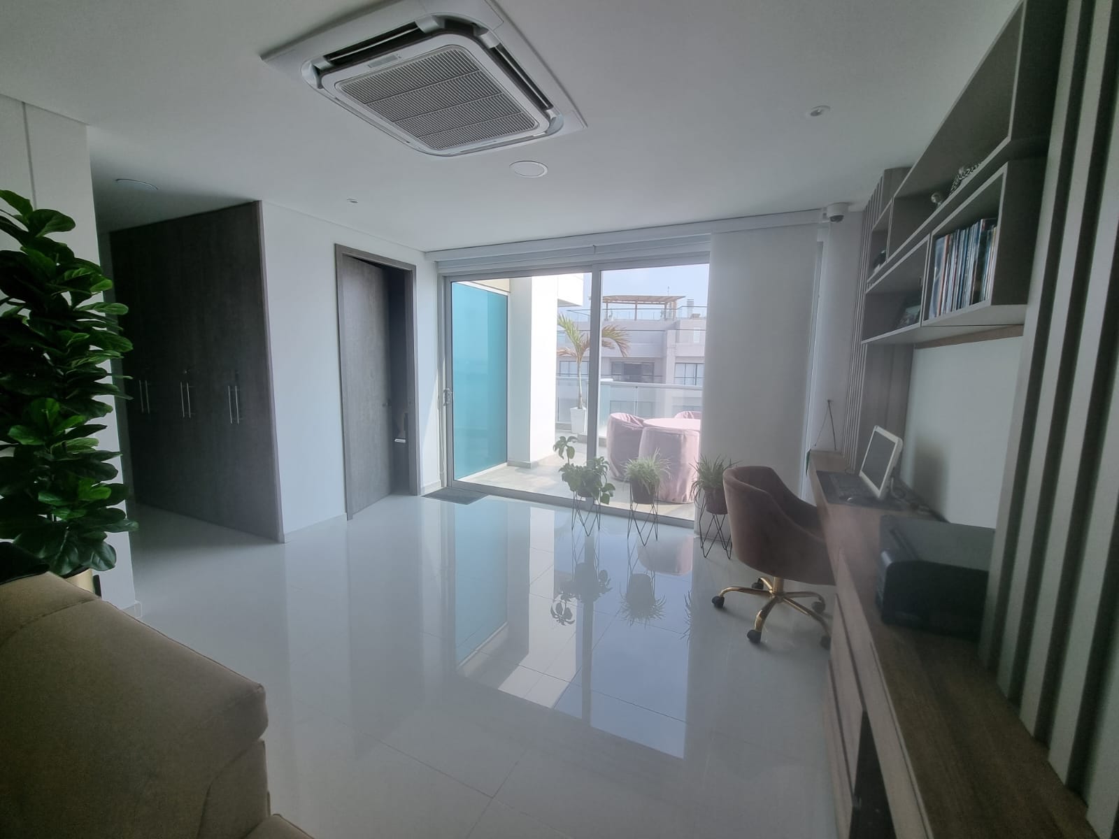 APARTAMENTO EN VENTA CIELO MAR - CARTAGENA
