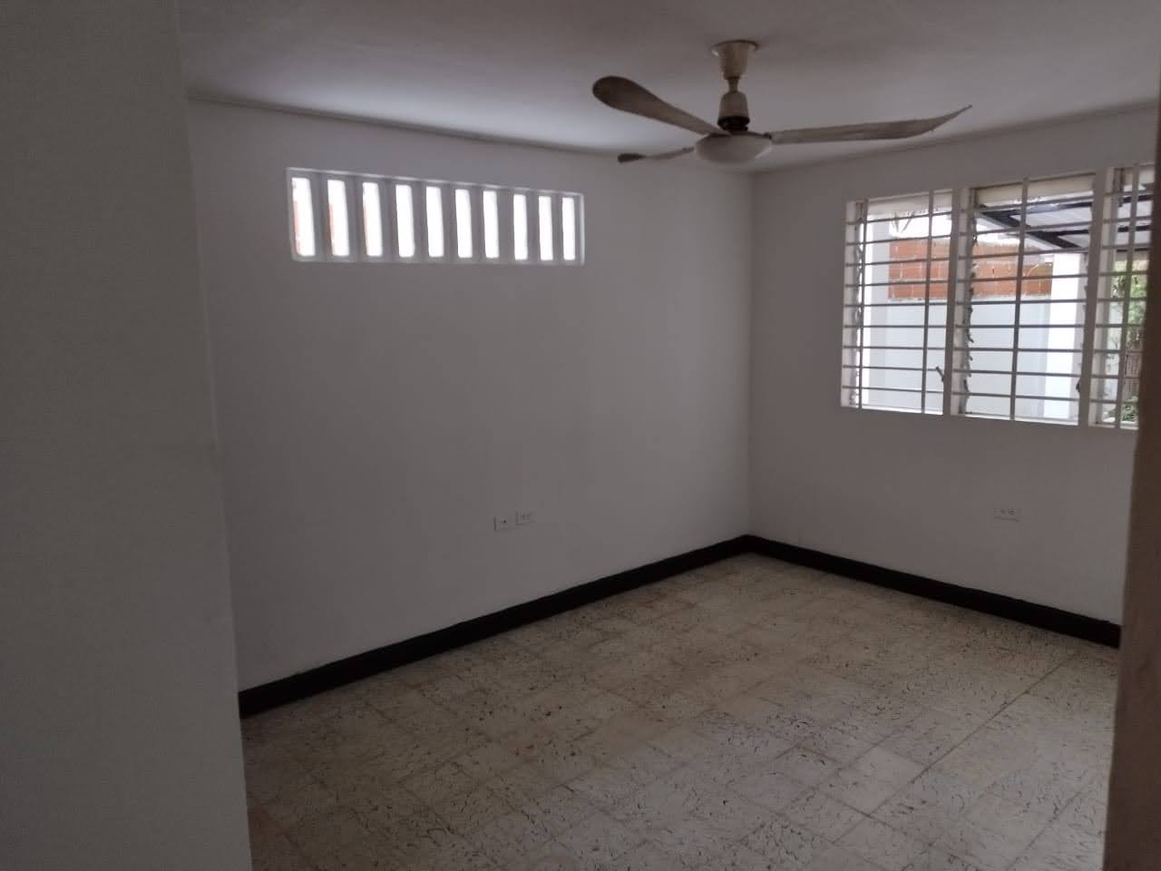 CASA EN VENTA MANGA  – CARTAGENA