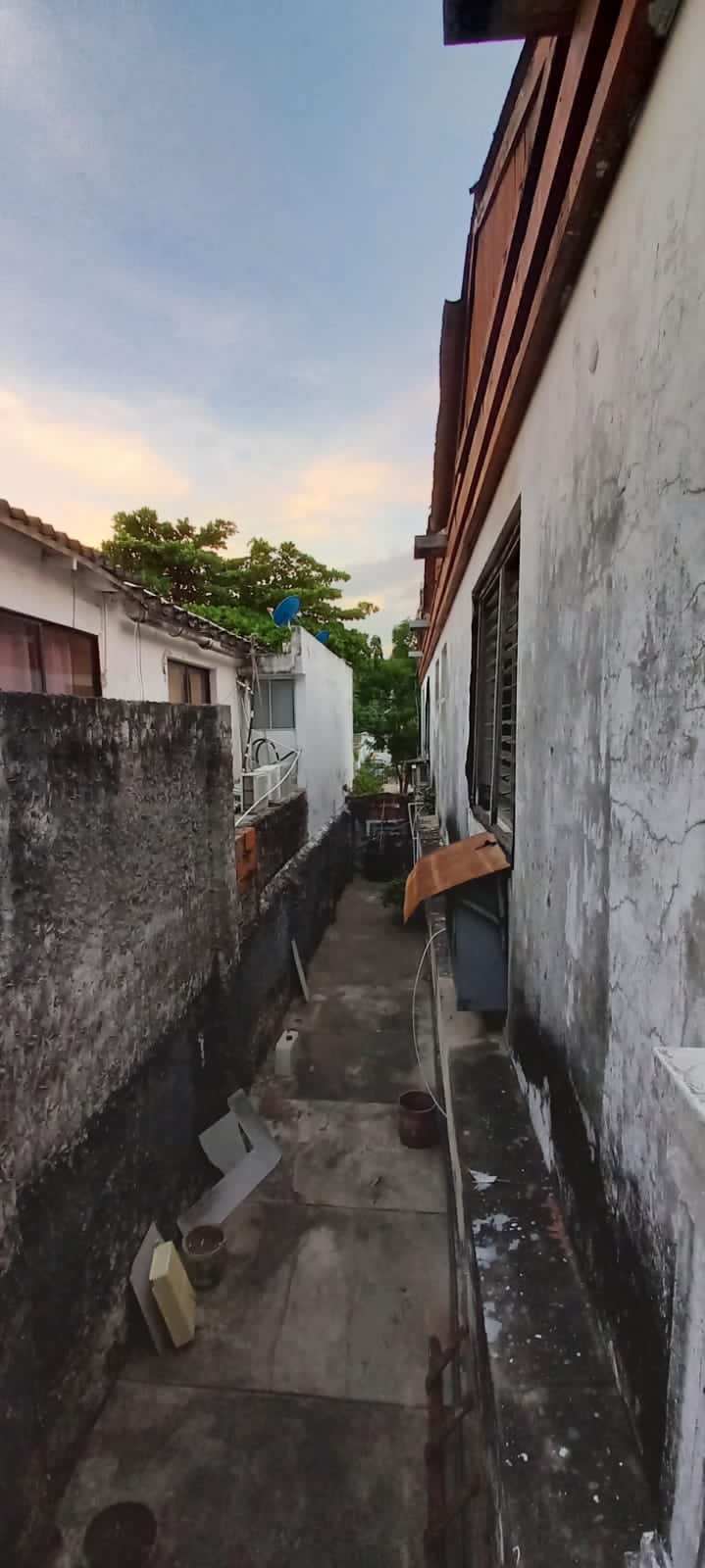 CASALOTE  EN VENTA - CRESPO - CARTAGENA