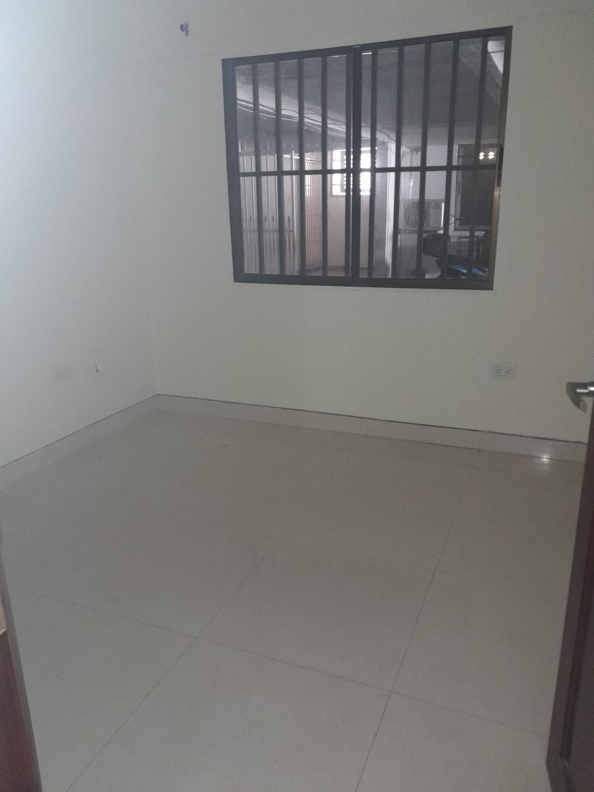CASA EN ARRIENDO  MANGA - CARTAGENA