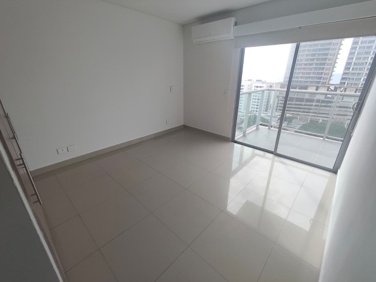 APARTAMENTO EN ARRIENDO BOCAGRANDE - CARTAGENA