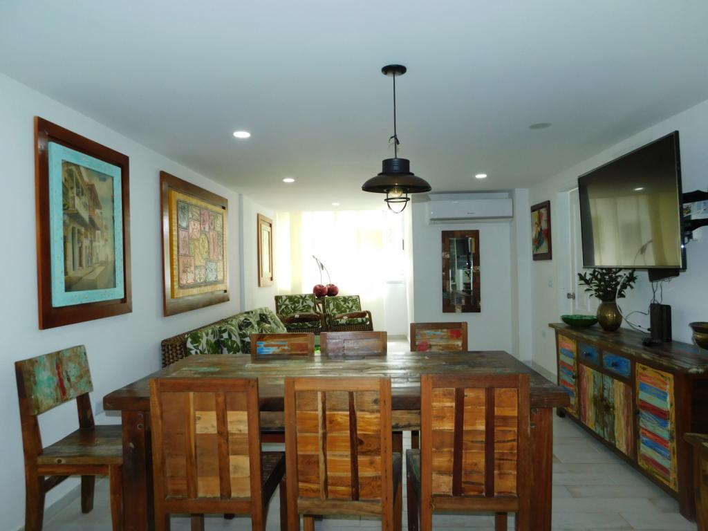 APARTAMENTO EN VENTA EL LAGUITO - CARTAGENA USO MIXTO
