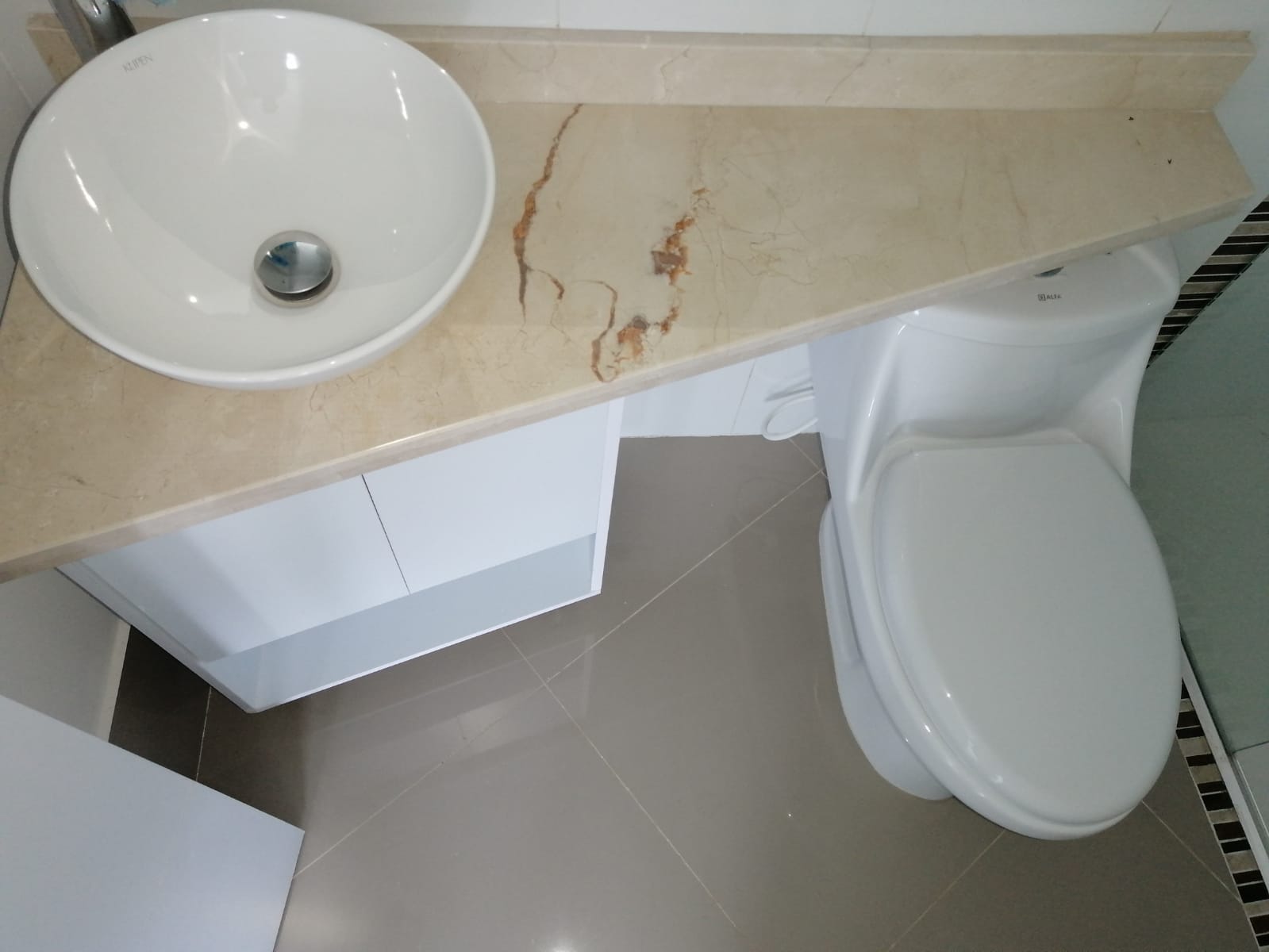 APARTAMENTO EN VENTA CRESPO - CARTAGENA