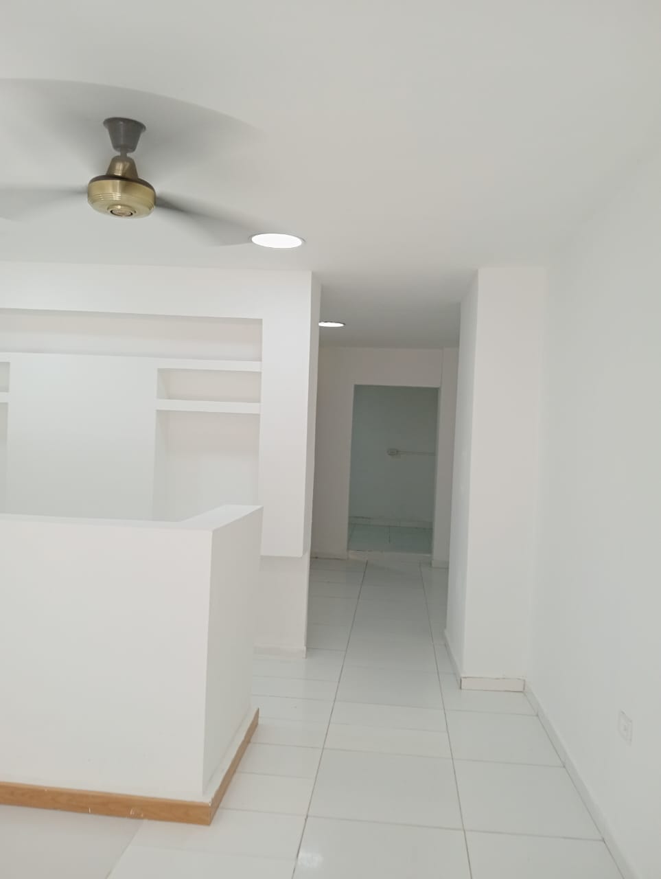 LOCAL EN VENTA BLAS DE LEZO - CARTAGENA