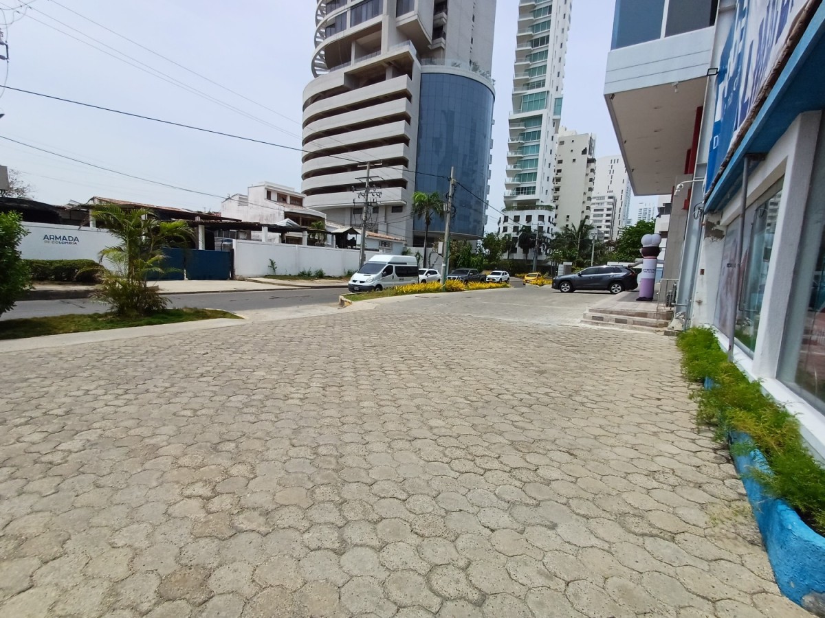 LOCAL EN ARRIENDO BOCAGRANDE - CARTAGENA