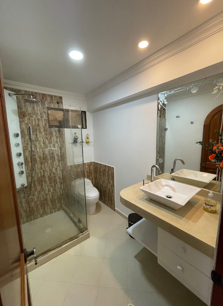 APARTAMENTO EN VENTA CRESPO - CARTAGENA