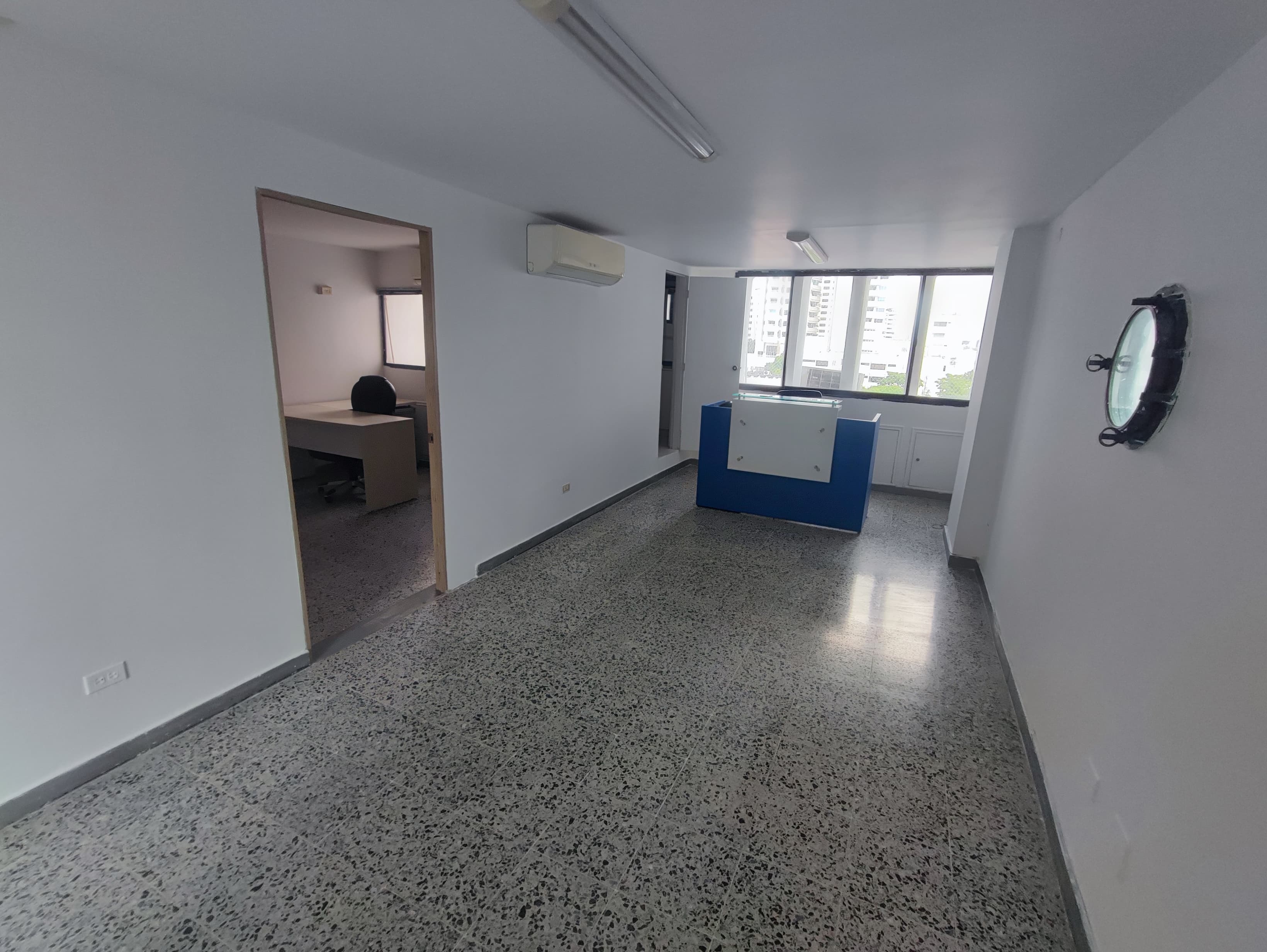 OFICINA EN ARRIENDO BOCAGRANDE – CARTAGENA