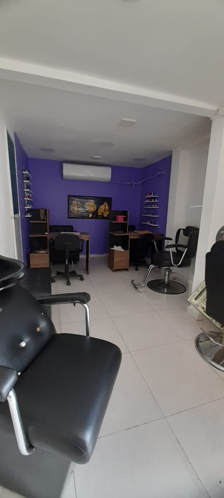 LOCAL AMOBLADO EN ARRIENDO MANGA - CARTAGENA