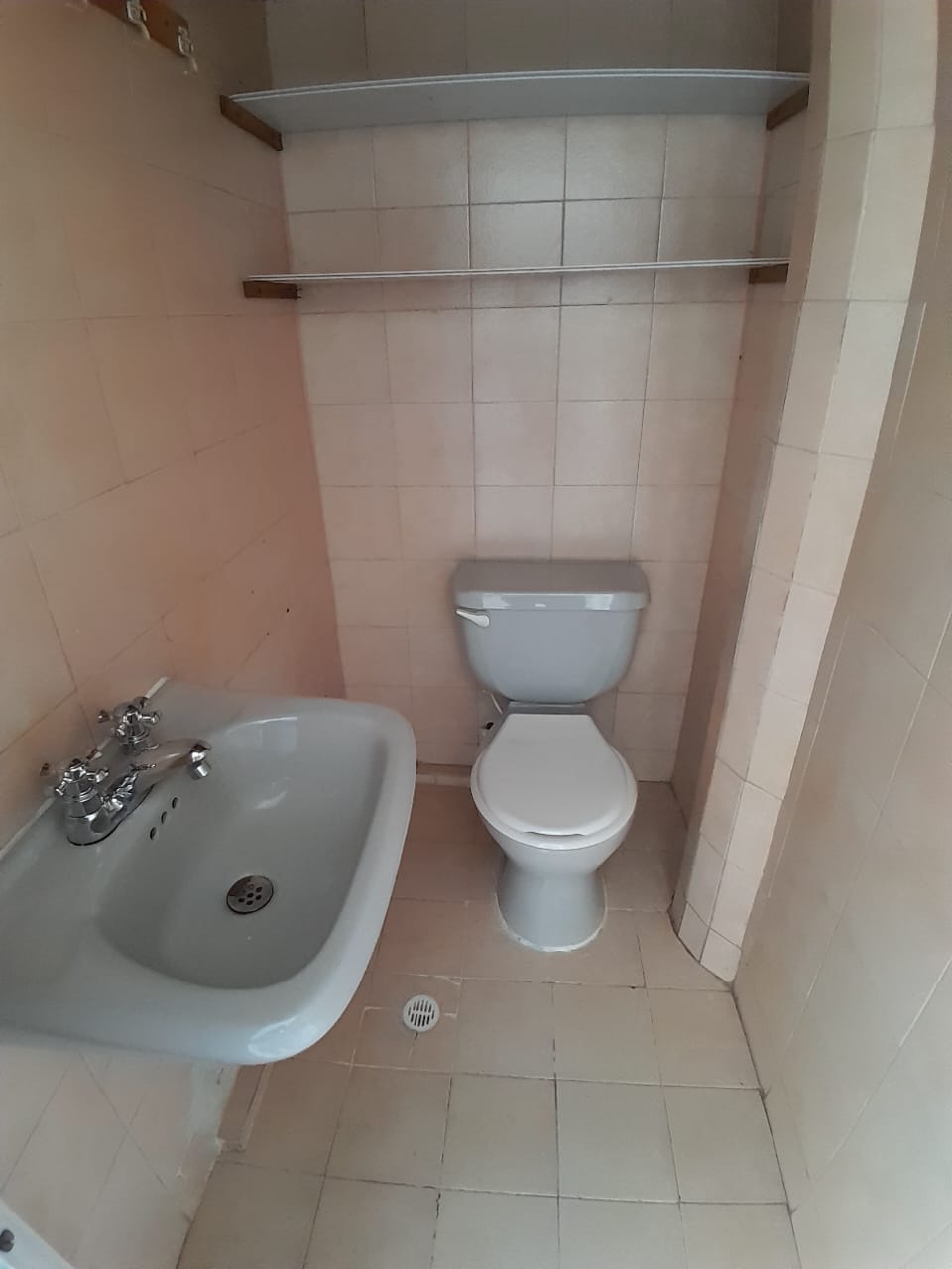 LOCAL EN ARRIENDO SANTA LUCIA - CARTAGENA