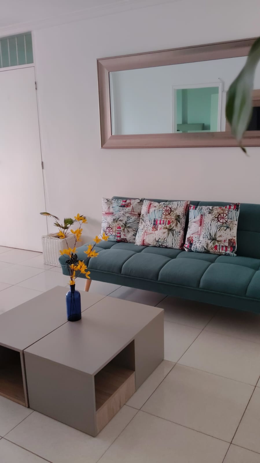 ARRIENDO APARTAMENTO AMOBLADO EN MANGA