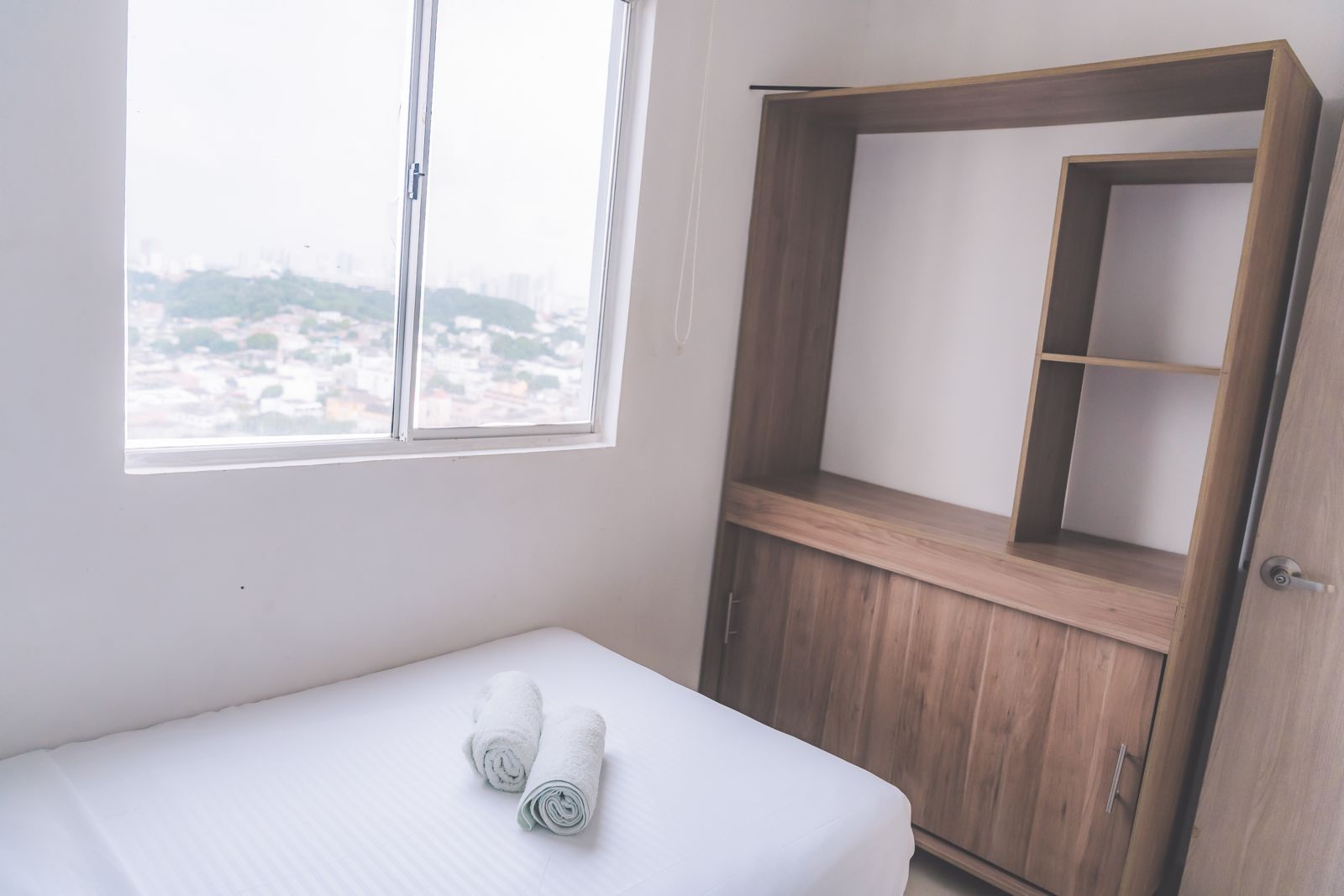 APARTAMENTO AMOBLADO EN ARRIENDO TORICES CARTAGENA