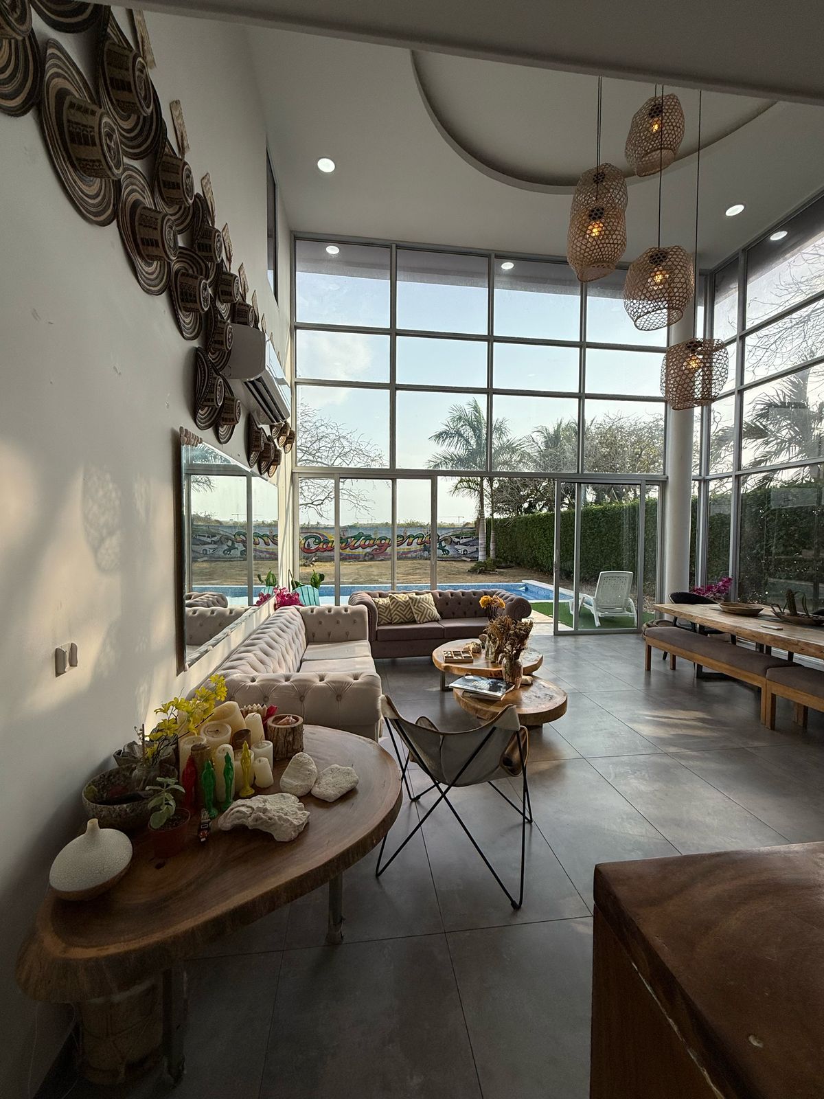 EN VENTA CASA EN CONDOMINIO CON SALIDA DIRECTA AL MAR - CARTAGENA