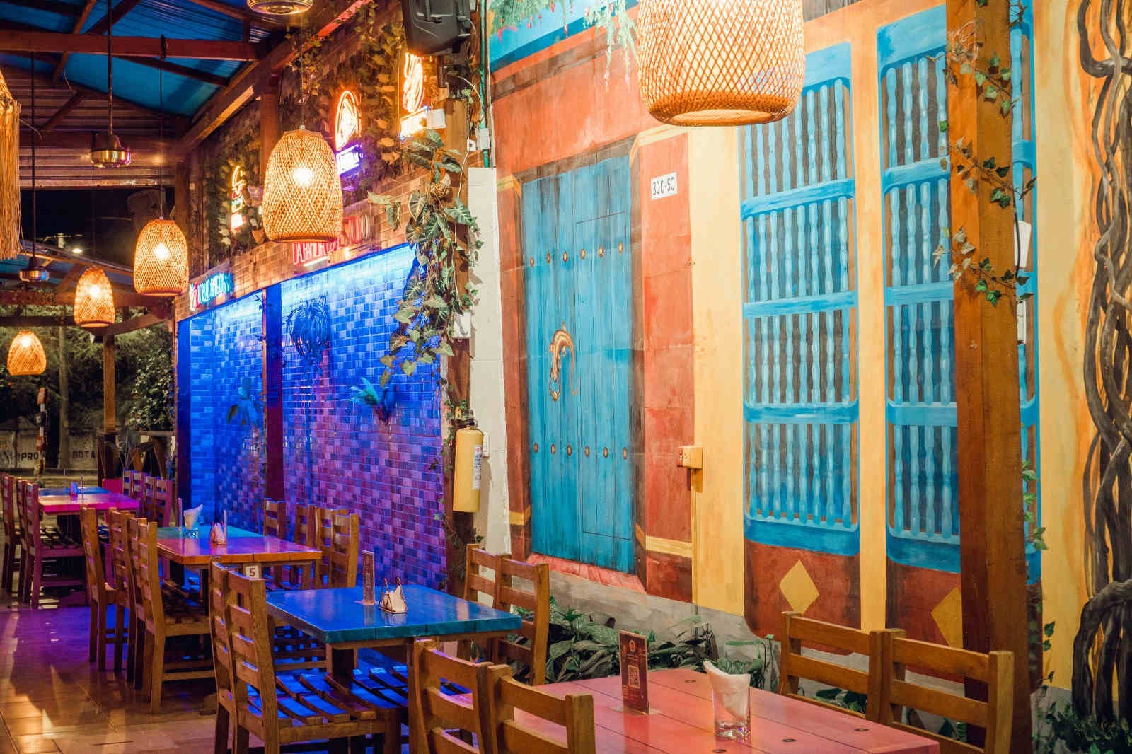 EN VENTA LOCAL EN LOS 4 VIENTOS - CARTAGENA