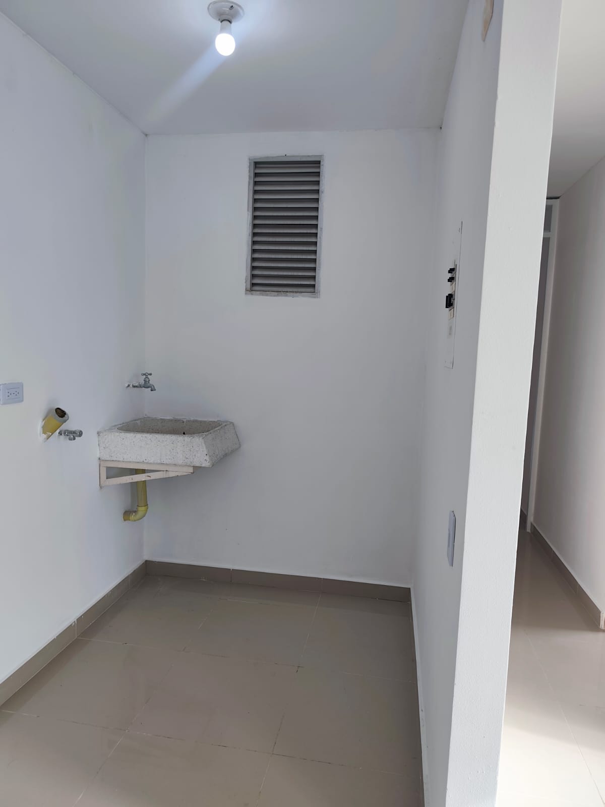 ARRIENDO APARTAMENTO EN VILLA ROSITA