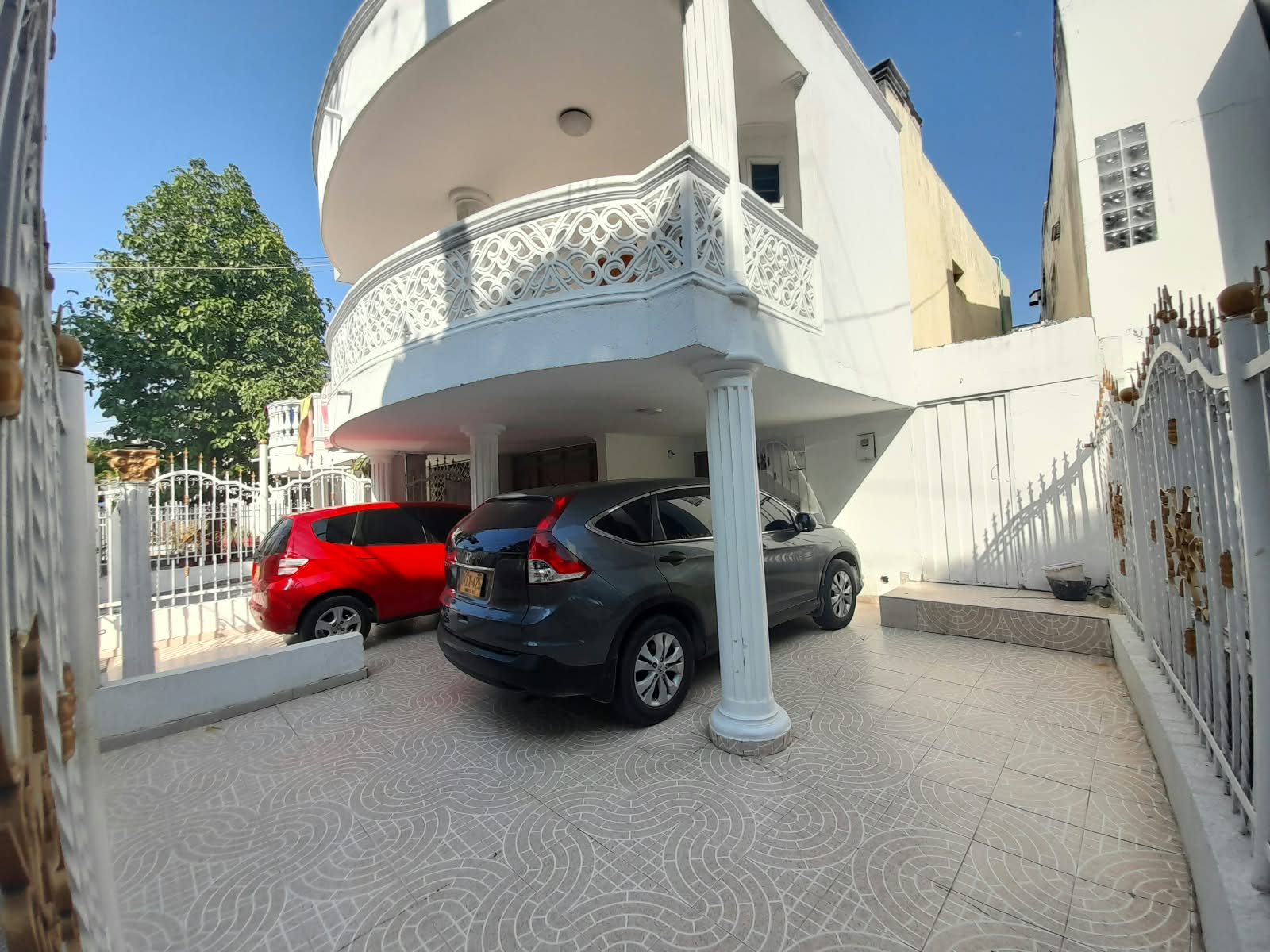 CASA DUPLEX EN ARRIENDO - SANTA LUCIA