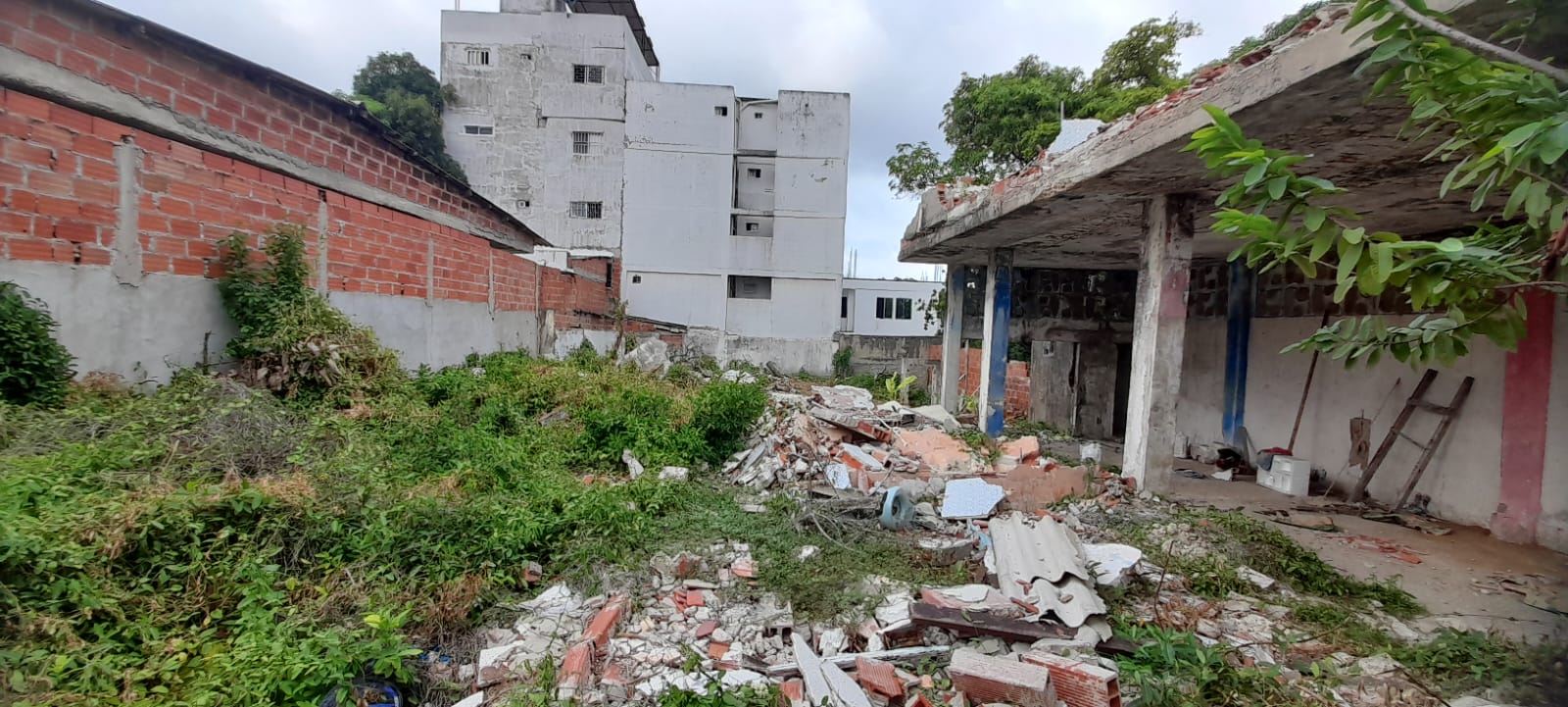 VENDO LOTE EN BARRIO ESPAÑA -  CARTAGENA