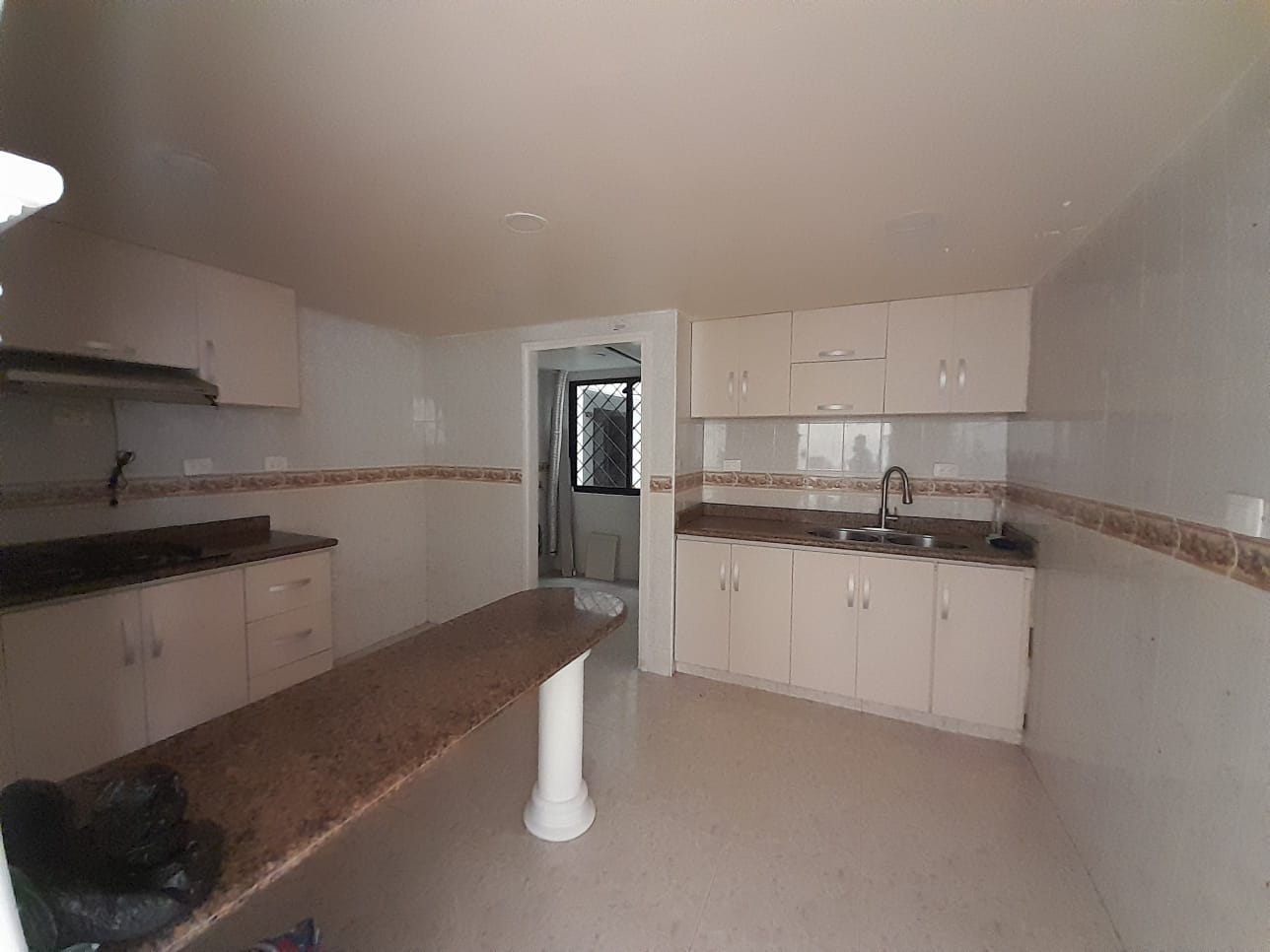 APARTAMENTO PARA ARRIENDO EN BOCAGRANDE