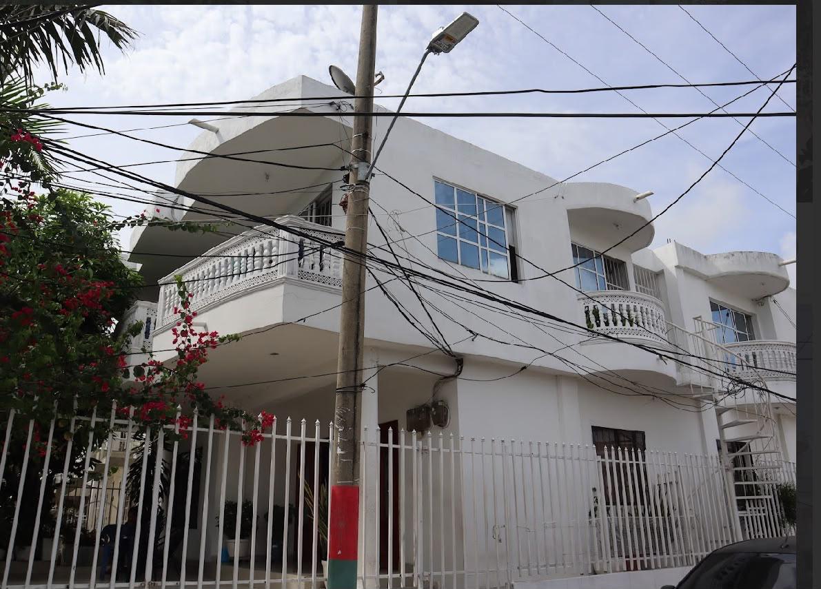CASA PARA VENTA EN BLASDELEZO CARTAGENA