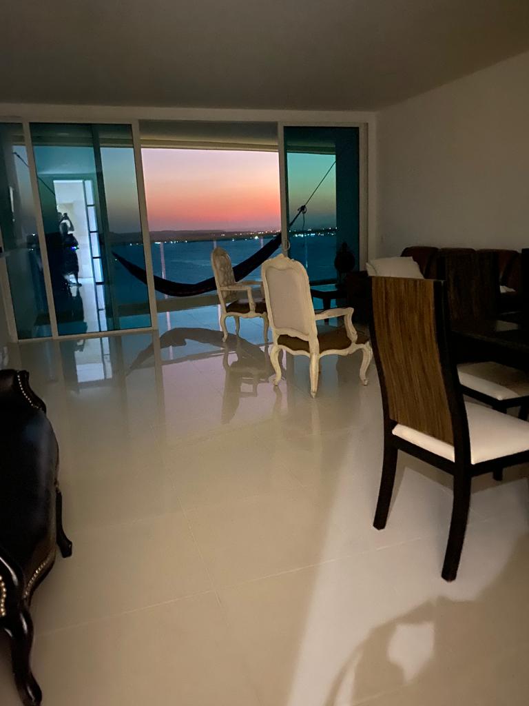 APARTAMENTO EN VENTA CASTILLOGRANDE - CARTAGENA