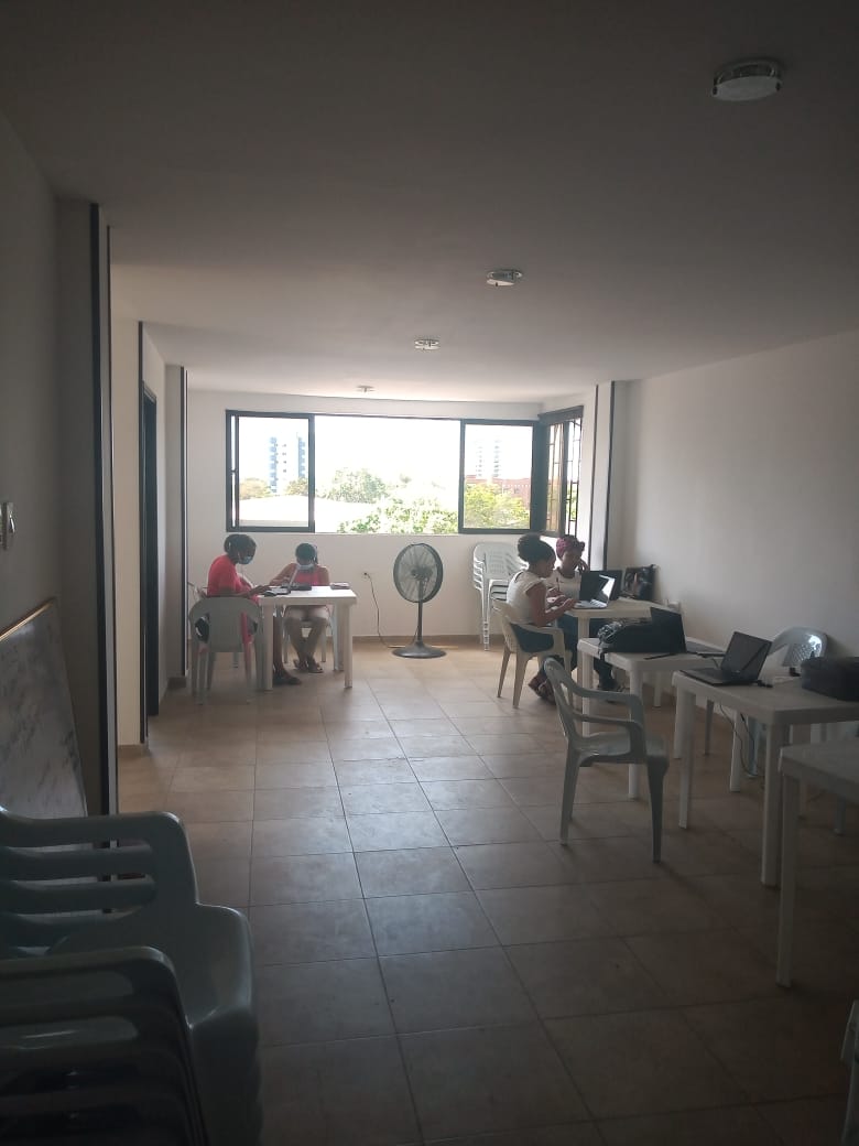 EDIFICIO EN VENTA PIE DE LA POPA - CARTAGENA