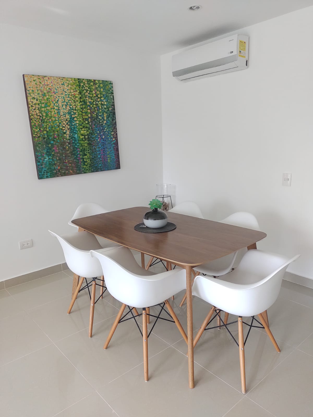APARTAMENTO AMOBLADO EN VENTA MARBELLA - CARTAGENA