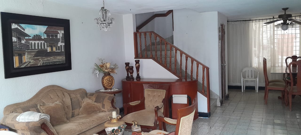 CASA EN VENTA CRESPO - CARTAGENA