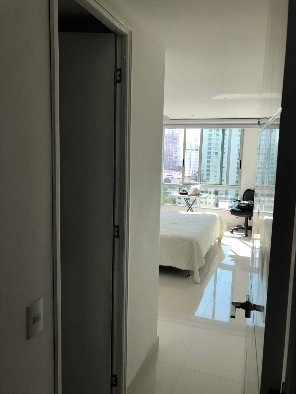 APARTAMENTO AMOBLADO EN VENTA MANGA  - CARTAGENA