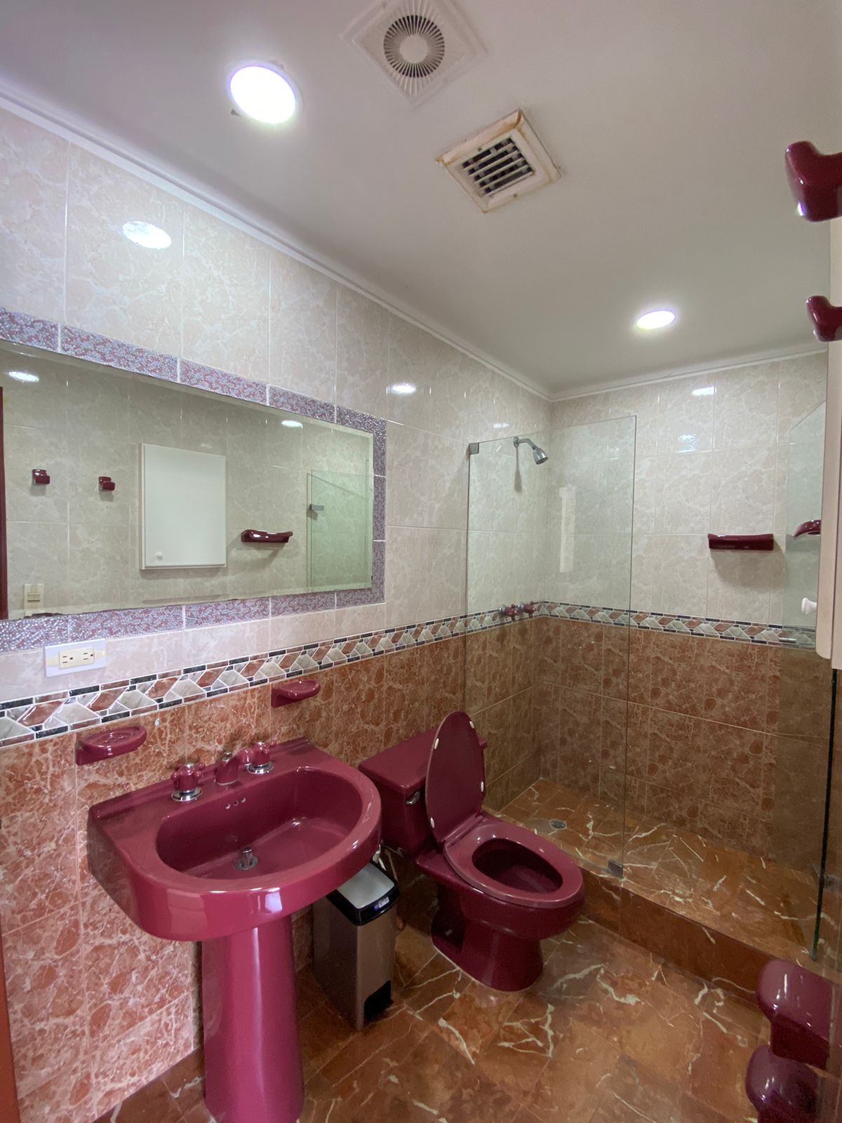 APARTAMENTO EN VENTA CASTILLOGRANDE - CARTAGENA