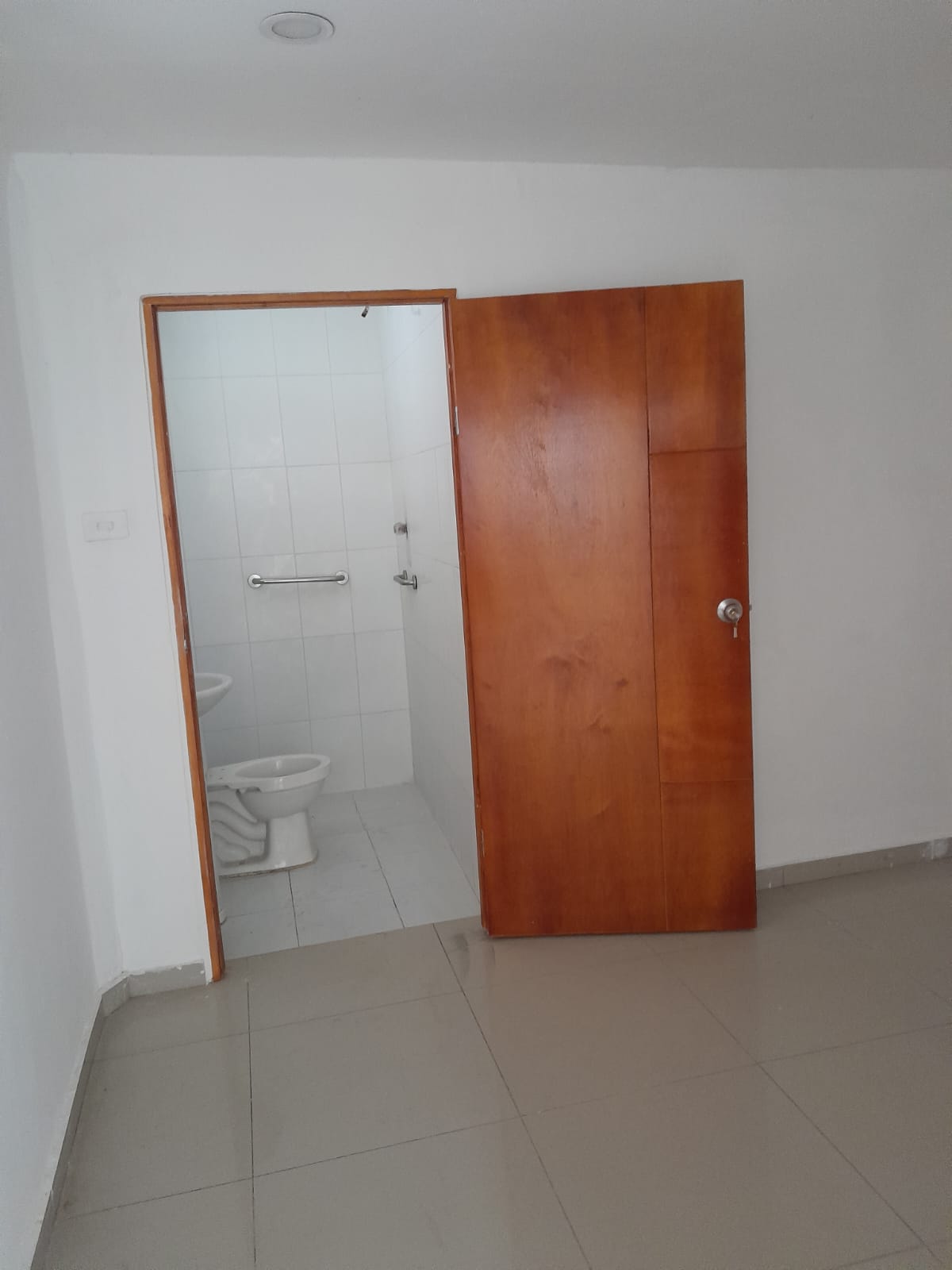 LOCAL EN VENTA, CEBALLOS - CARTAGENA