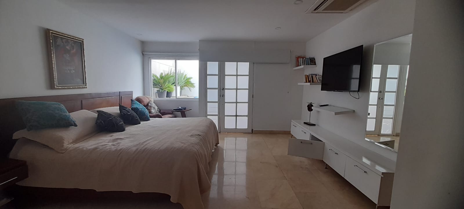 ARRIENDO APARTAMENTO EN BOCAGRANDE