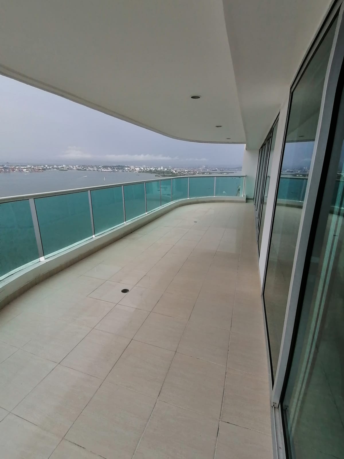 PENTHOUSE EN VENTA  BOCAGRANDE - CARTAGENA