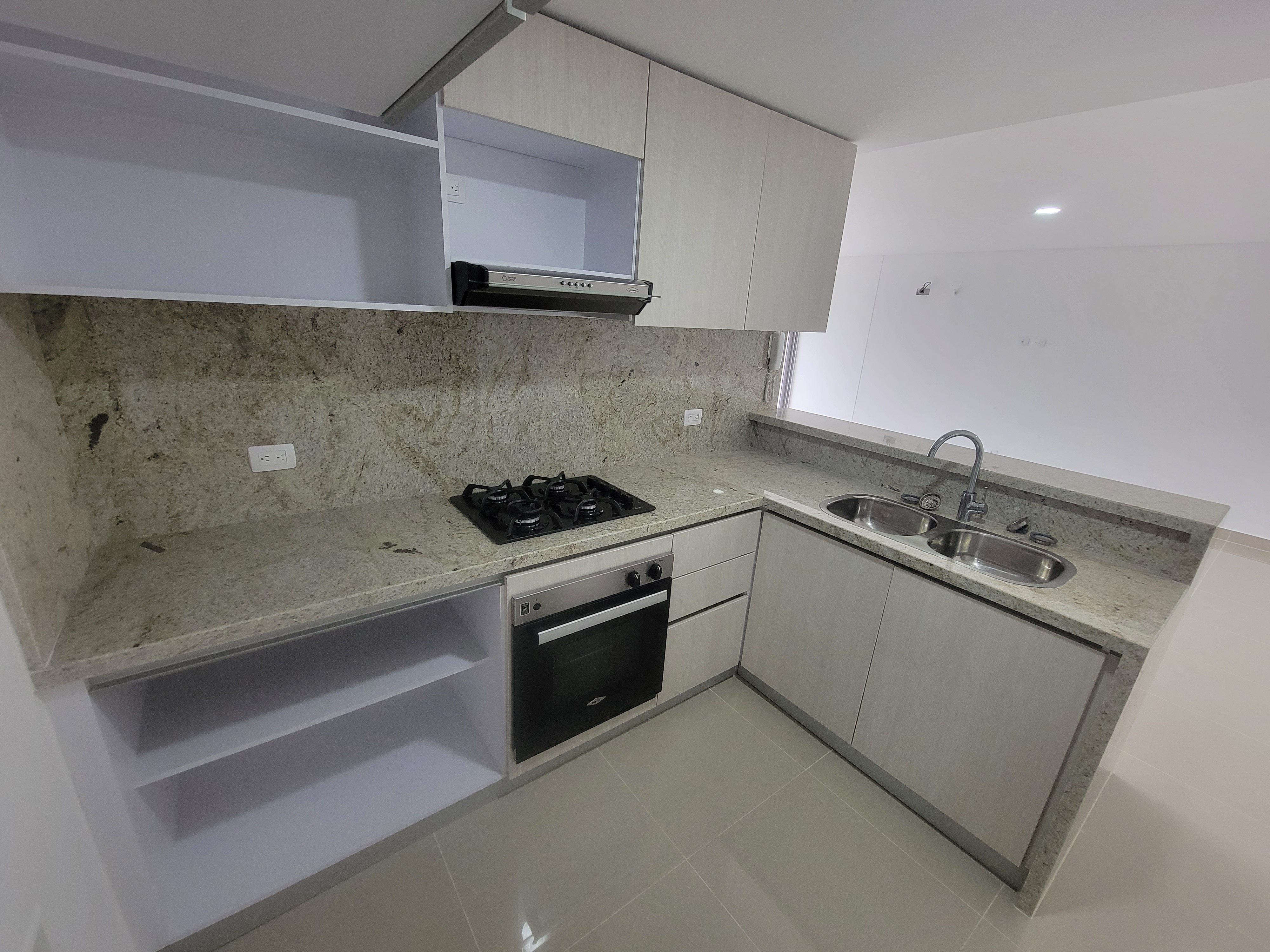APARTAMENTO EN VENTA CRESPO - CARTAGENA
