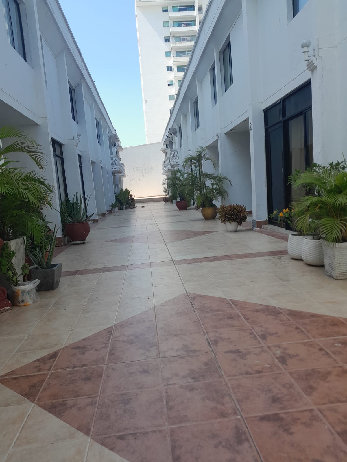 CASA EN ARRIENDO  MANGA - CARTAGENA