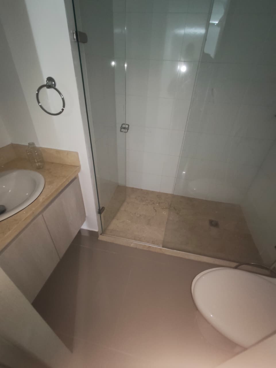 APARTAMENTO EN ARRIENDO EN MANGA - CARTAGENA