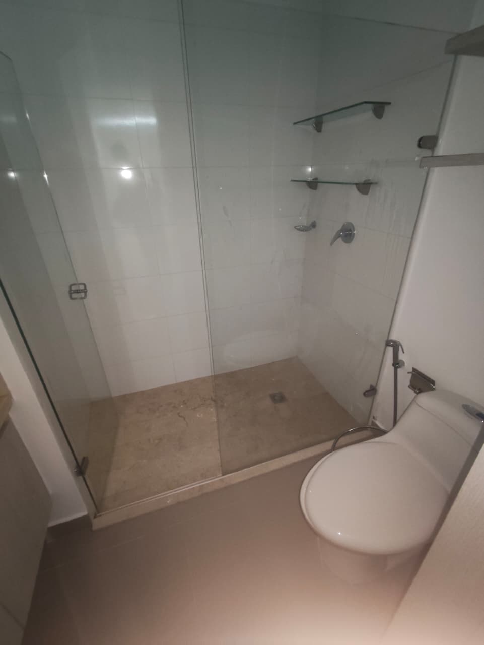 APARTAMENTO EN ARRIENDO EN MANGA - CARTAGENA